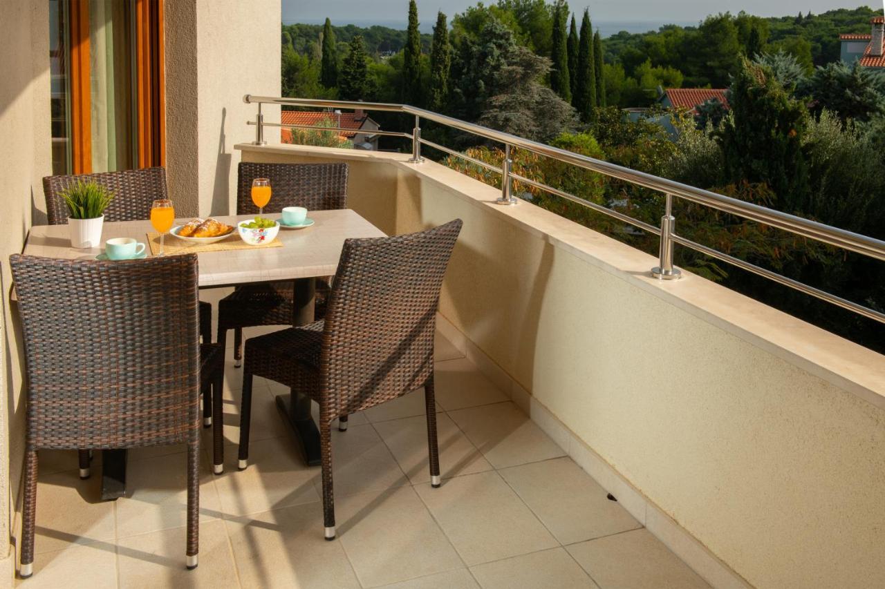 Apartments Oliva بريمونتيرا المظهر الخارجي الصورة