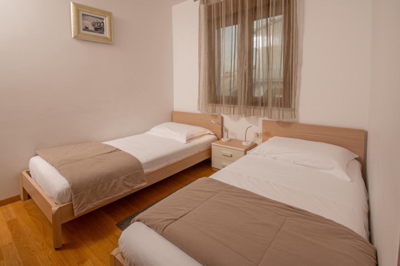 Apartments Oliva بريمونتيرا المظهر الخارجي الصورة