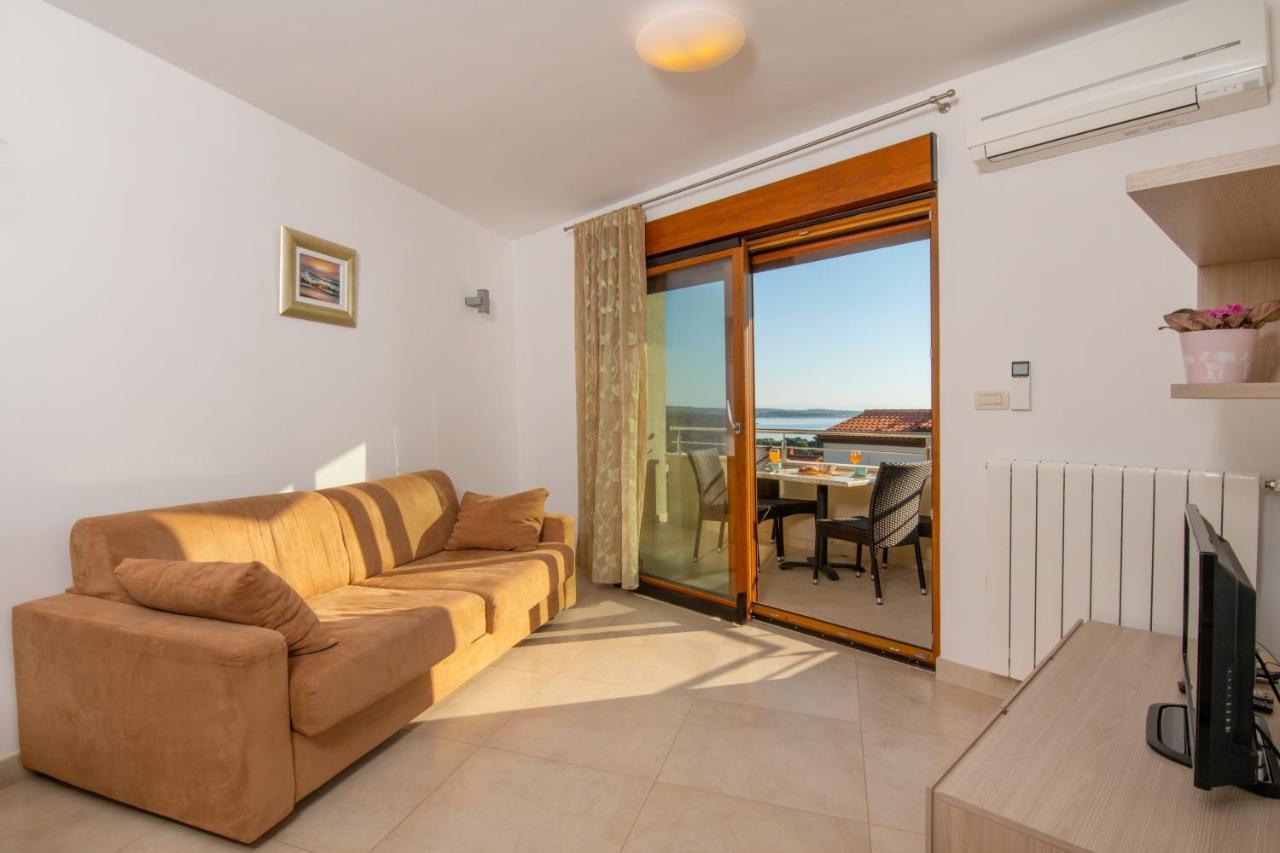 Apartments Oliva بريمونتيرا المظهر الخارجي الصورة