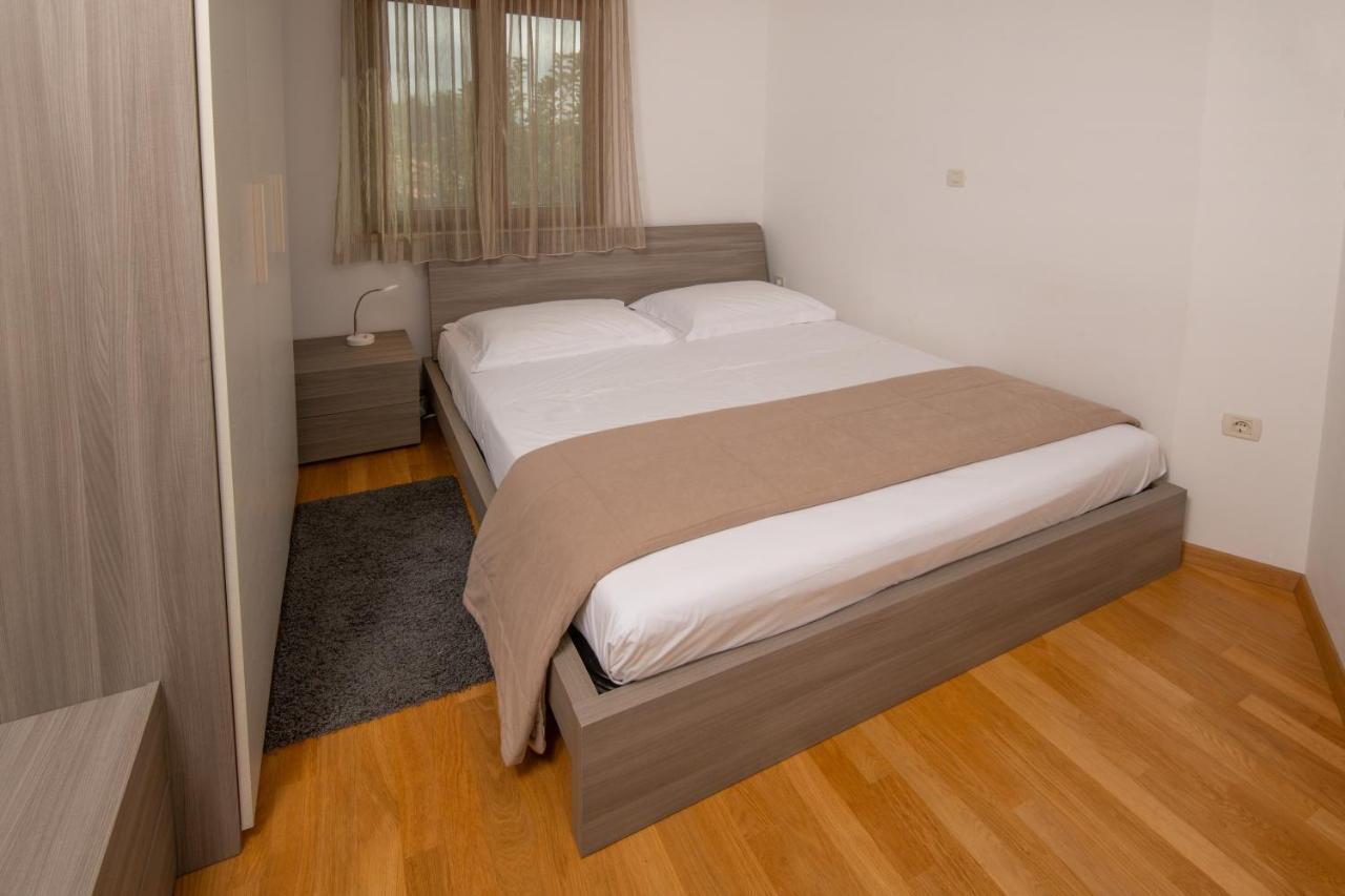 Apartments Oliva بريمونتيرا المظهر الخارجي الصورة