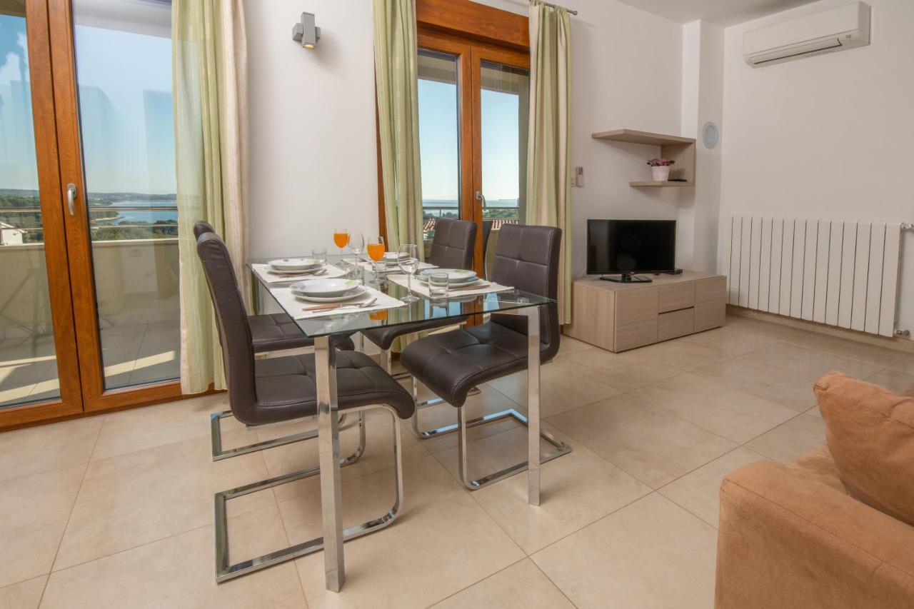 Apartments Oliva بريمونتيرا المظهر الخارجي الصورة